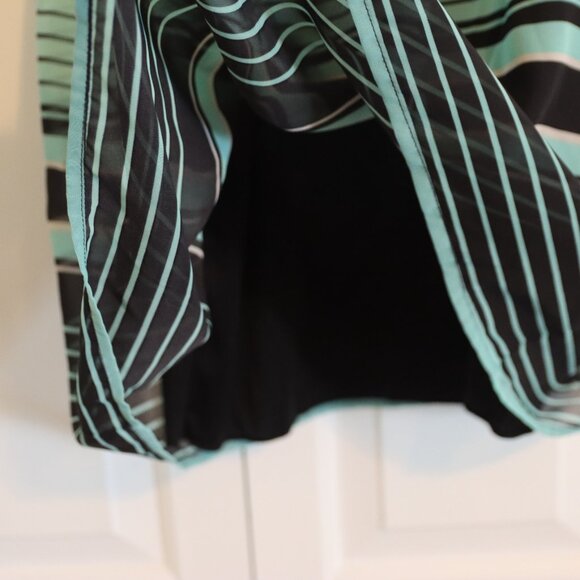 En Focus Petite Black and Aqua Striped Scoop Neck Sleeveless Swing Dress Size 14 - Picture 10 of 13